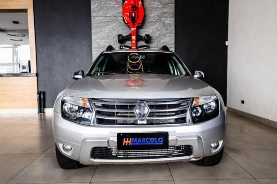 RENAULT DUSTER 1.6 4X2 16V FLEX 4P MANUAL RENAULT DUSTER 1.6 4X2 16V FLEX 4P MANUAL